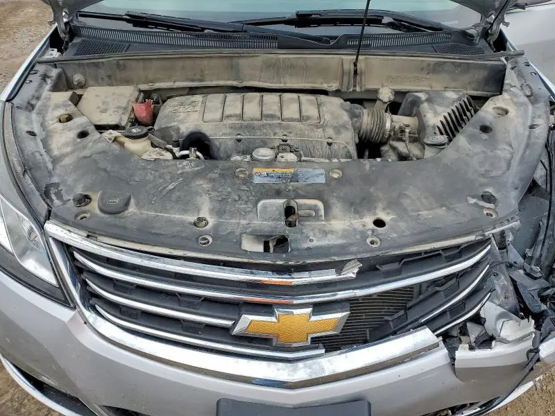 2016 CHEVROLET TRAVERSE LT  