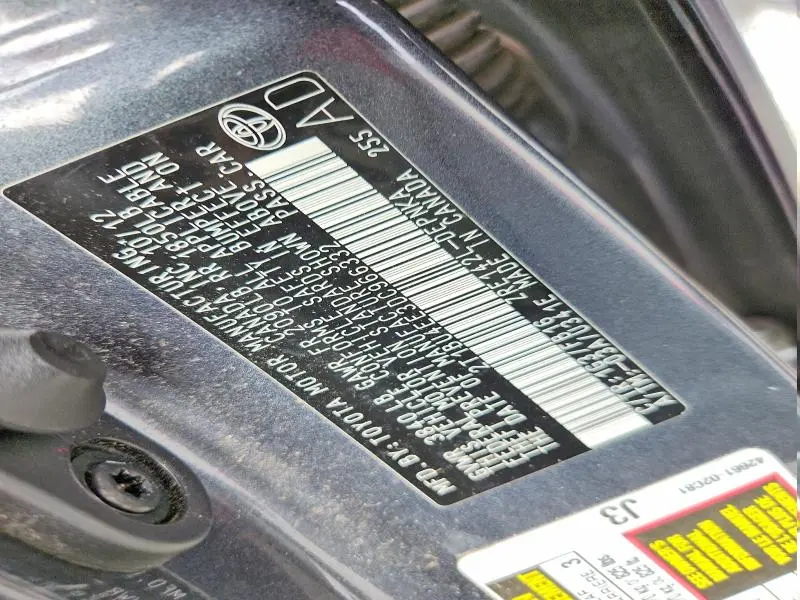 2013 TOYOTA COROLLA LE  