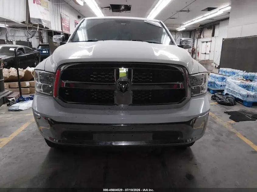 2020 RAM 1500 CLASSIC TRADESMAN  4X2 5'7 BOX