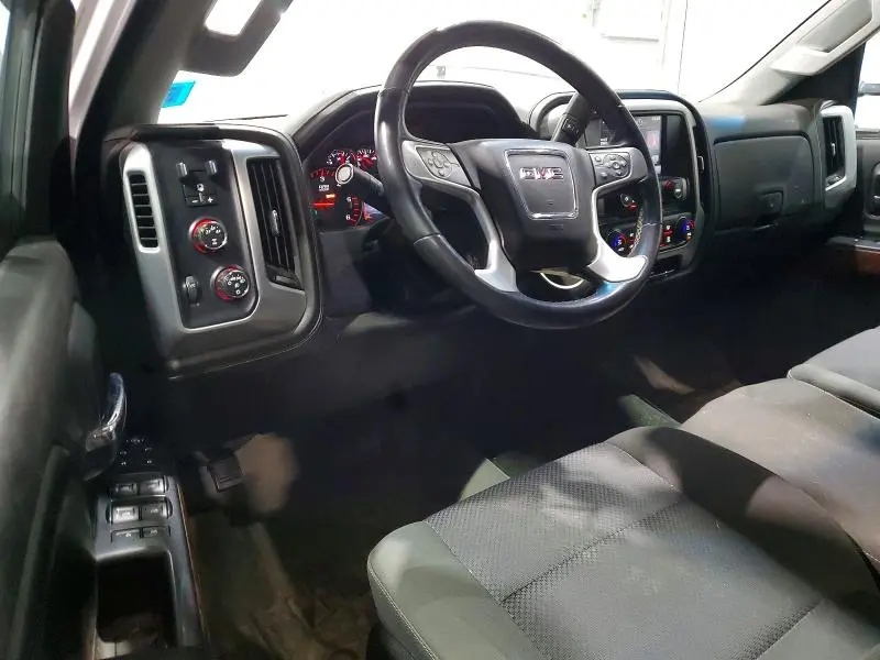 2016 GMC SIERRA K2500 SLE  