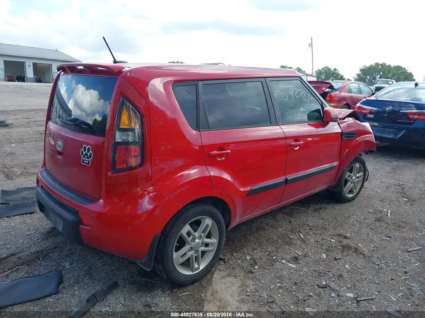 2011 KIA SOUL +