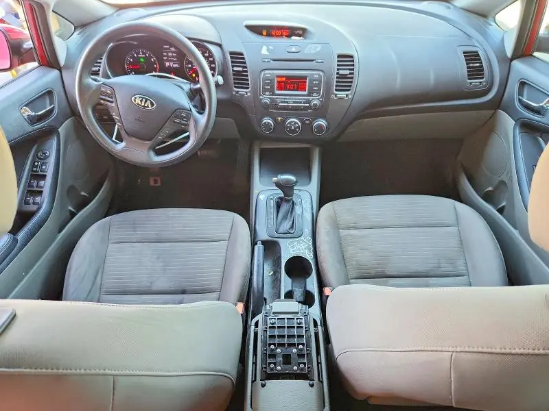 2015 KIA FORTE LX  