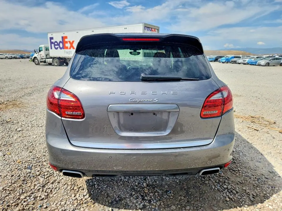 2011 PORSCHE CAYENNE S  