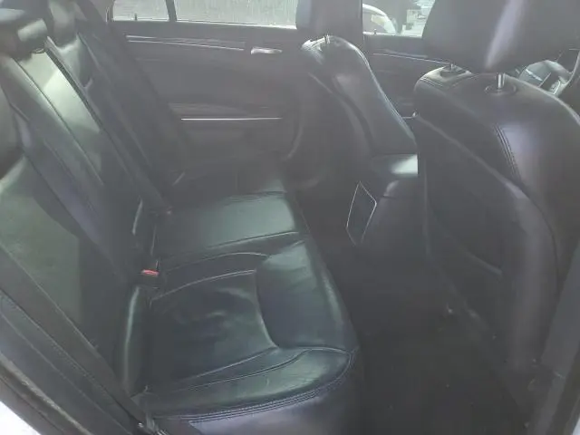 2015 CHRYSLER 300 LIMITED  