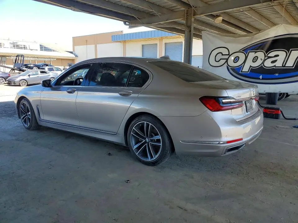 2020 BMW 750 XI  