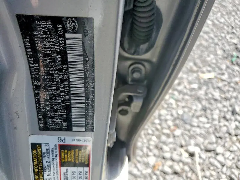 2017 TOYOTA CAMRY LE  