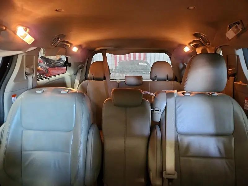 2015 TOYOTA SIENNA   
