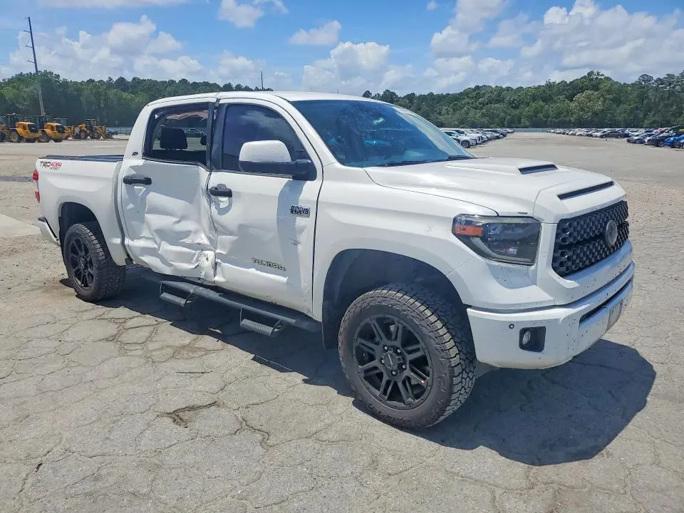 2020 TOYOTA TUNDRA SR5  