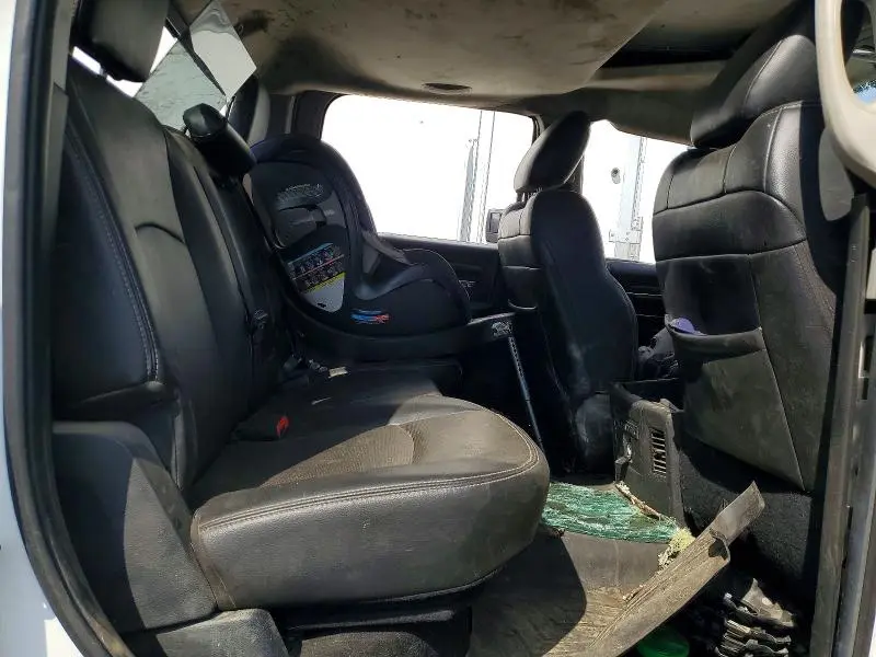 2014 RAM 3500 LARAMIE  