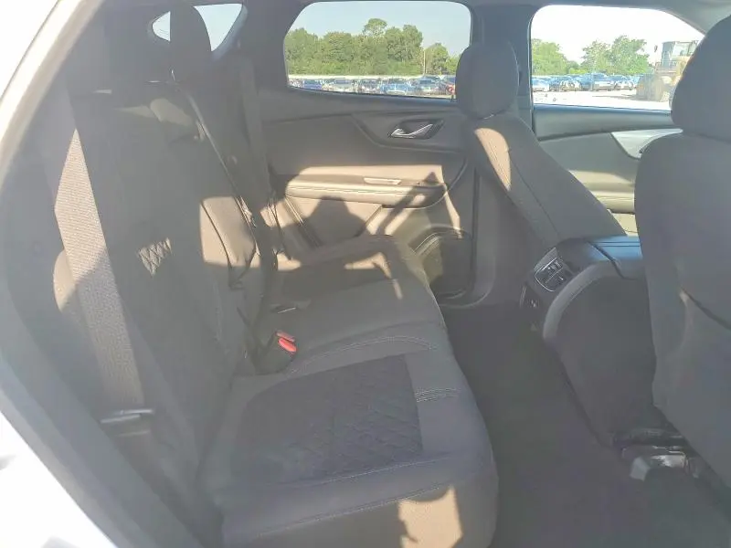 2021 CHEVROLET BLAZER 2LT  