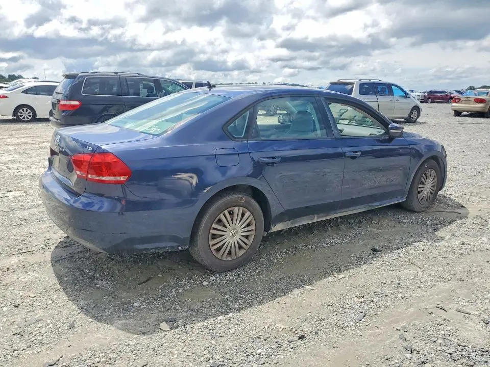 2014 VOLKSWAGEN PASSAT S  
