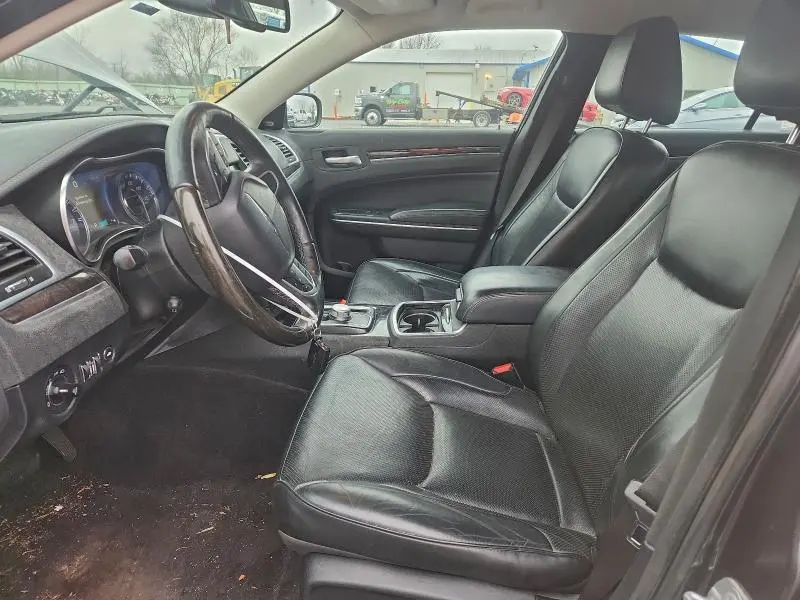 2018 CHRYSLER 300 LIMITED  