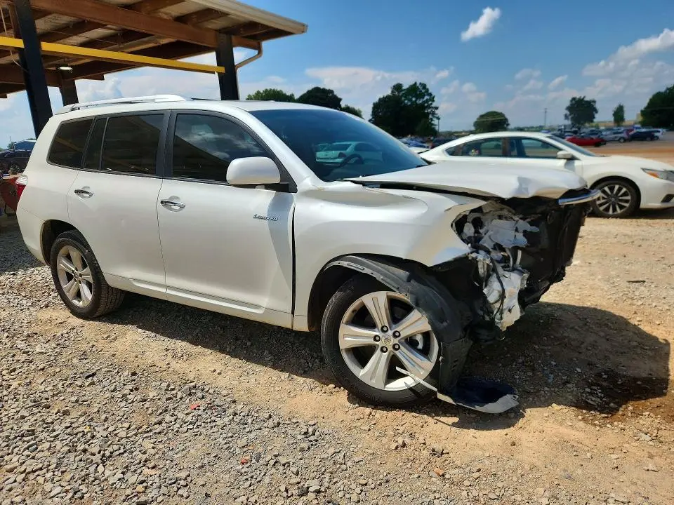 2010 TOYOTA HIGHLANDER LIMITED  