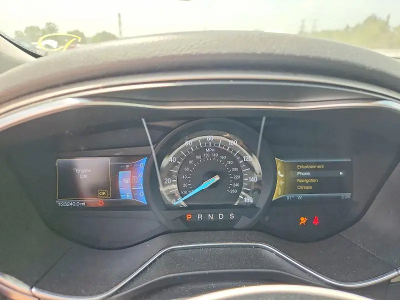 2014 FORD FUSION SE  