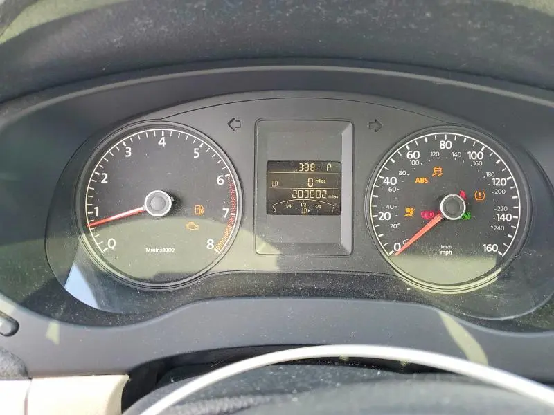 2011 VOLKSWAGEN JETTA SEL  