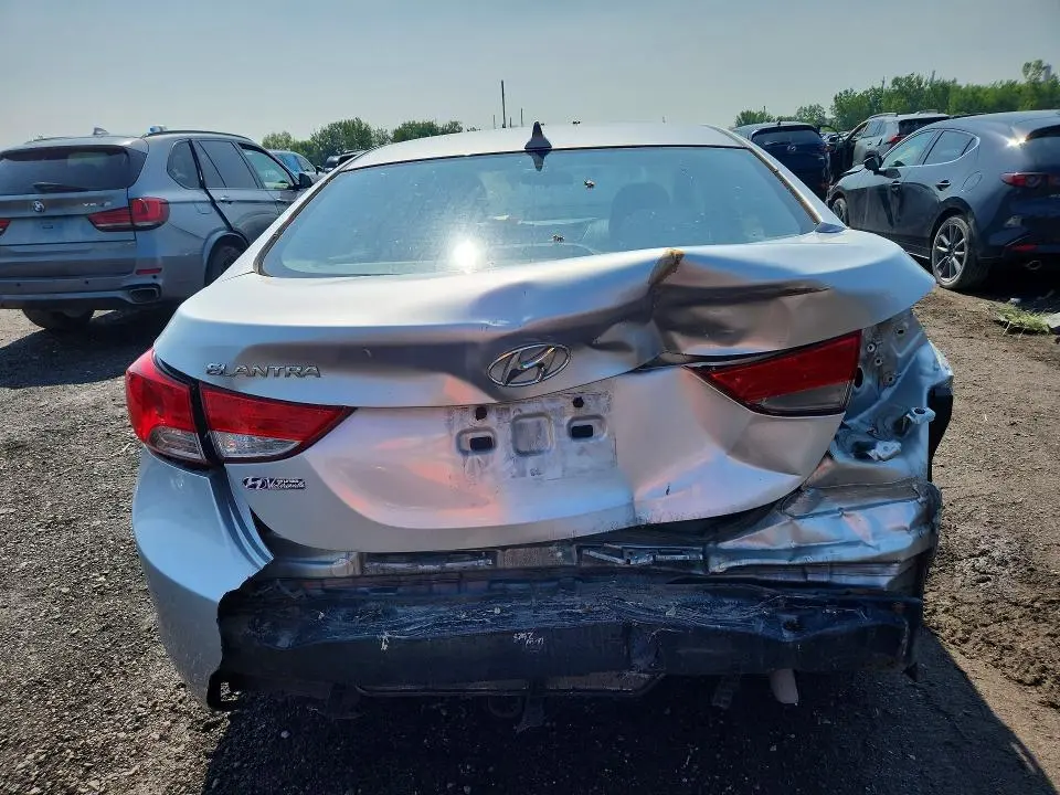 2013 HYUNDAI ELANTRA GLS  