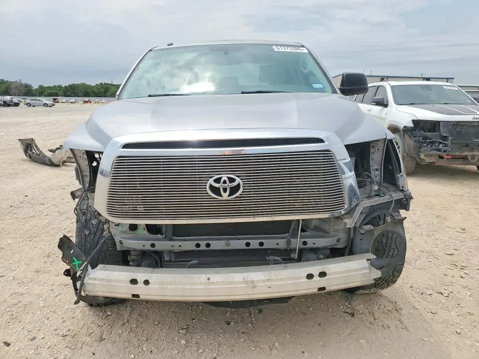 2012 TOYOTA TUNDRA CREWMAX SR5  