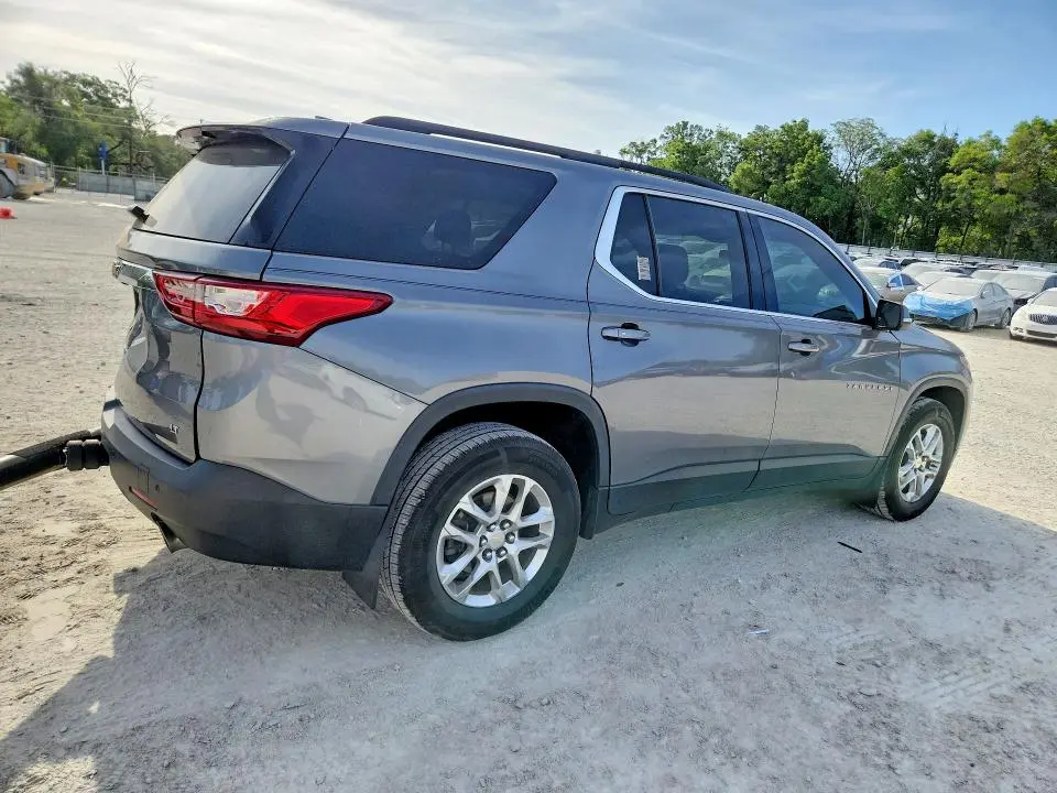 2021 CHEVROLET TRAVERSE LT  