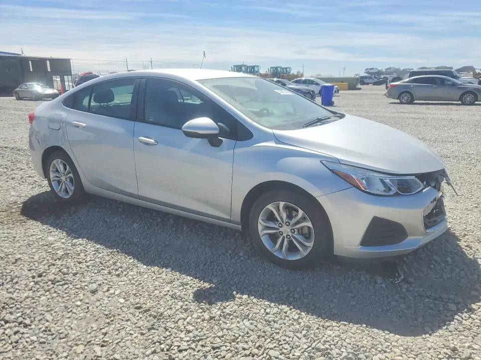 2019 CHEVROLET CRUZE LS  