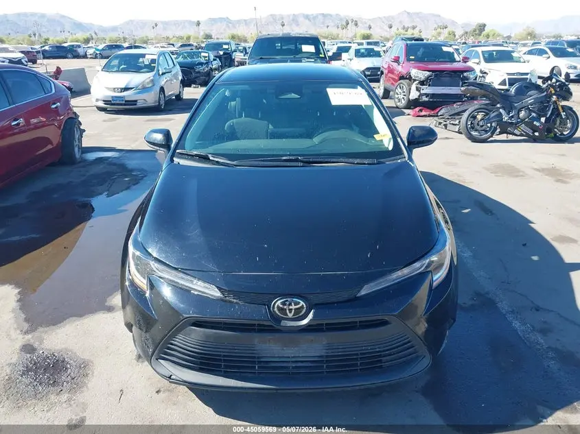 2025 TOYOTA COROLLA LE