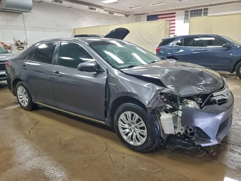 2013 TOYOTA CAMRY HYBRID  