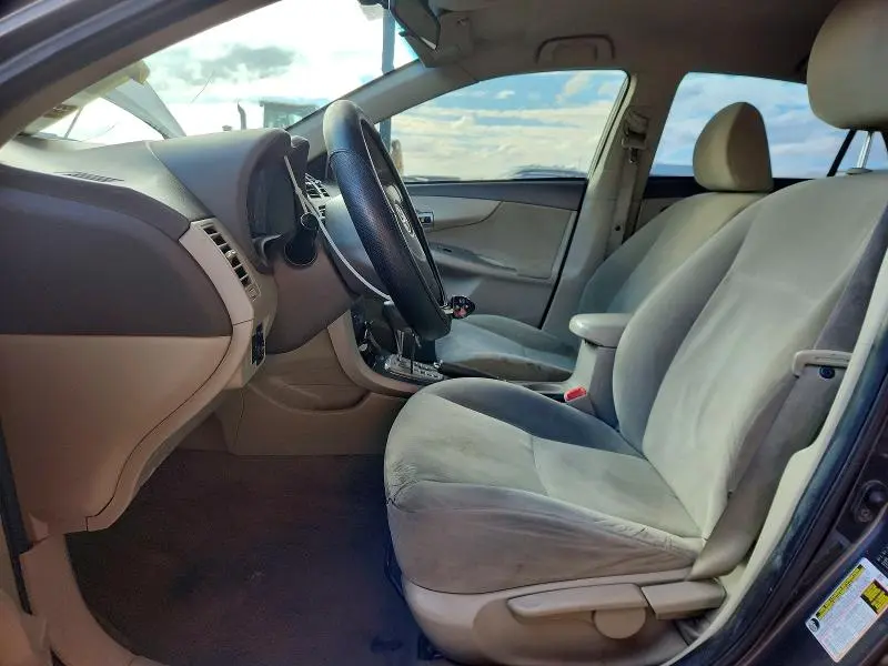 2010 TOYOTA COROLLA LE  