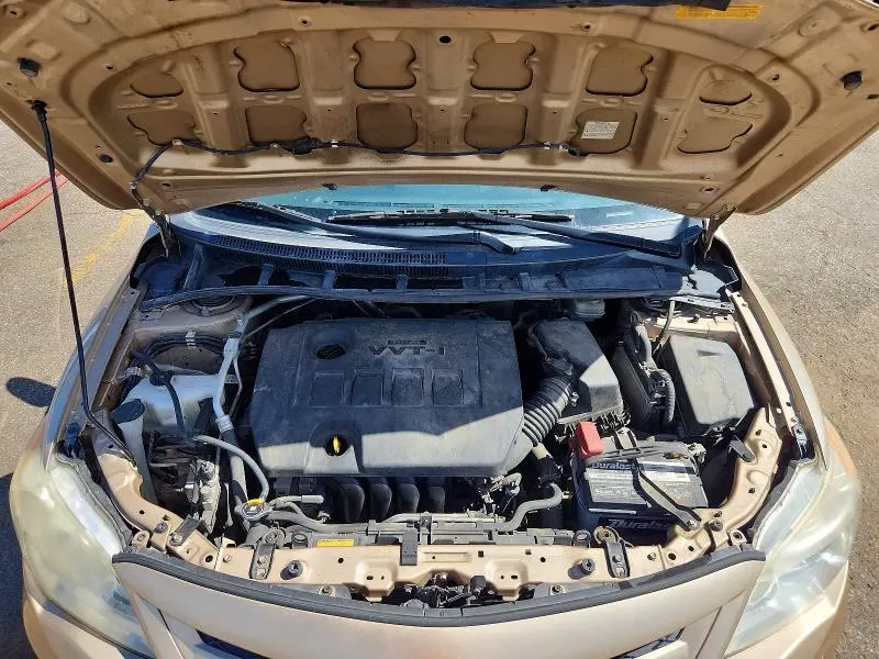 2012 TOYOTA COROLLA LE  