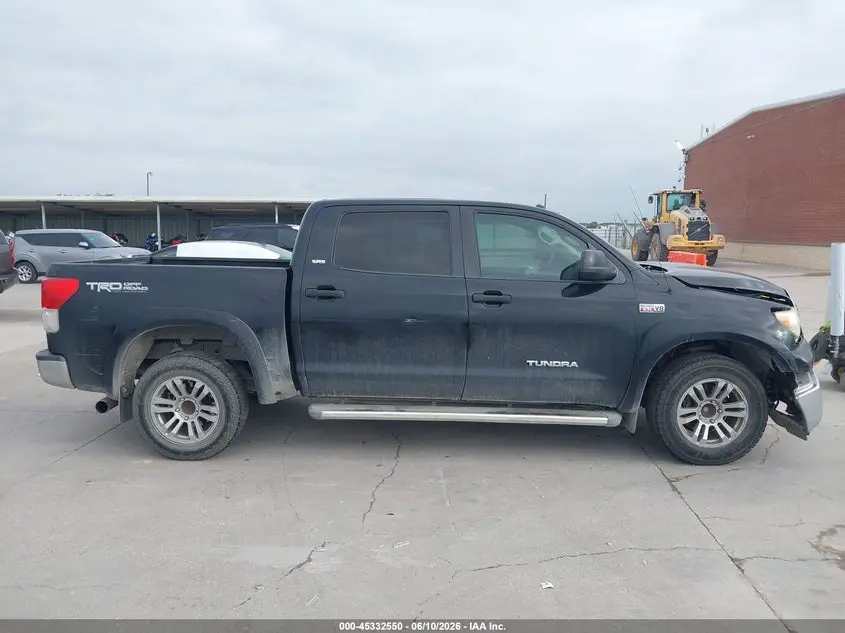 2010 TOYOTA TUNDRA GRADE 5.7L V8