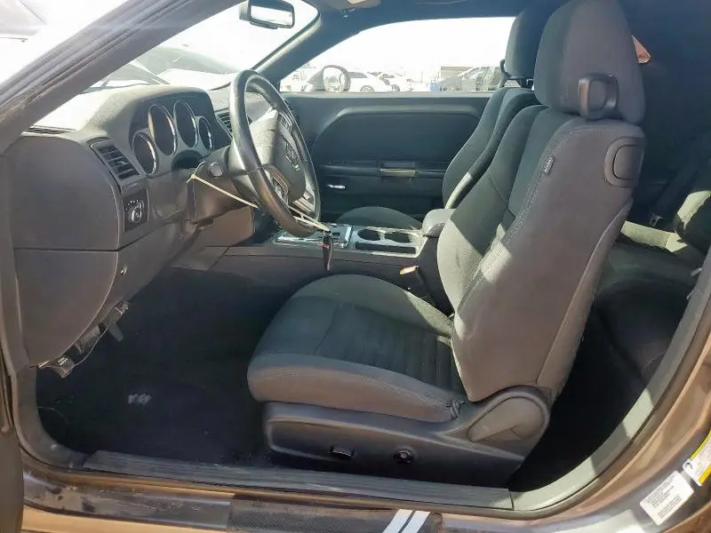 2014 DODGE CHALLENGER SXT  