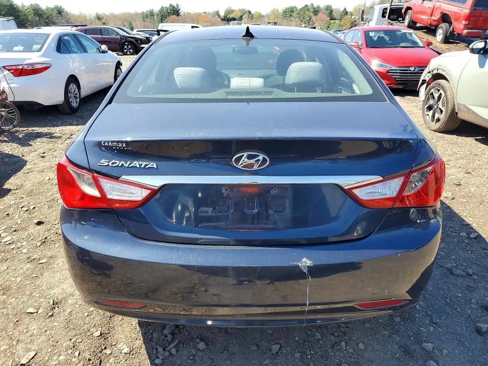 2013 HYUNDAI SONATA GLS  