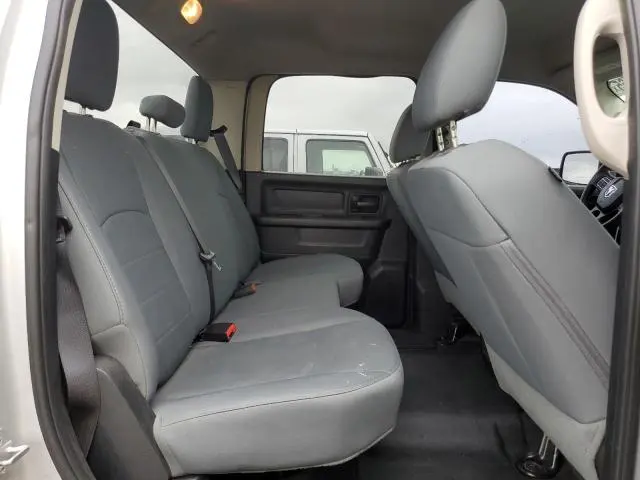 2016 RAM 1500 ST  