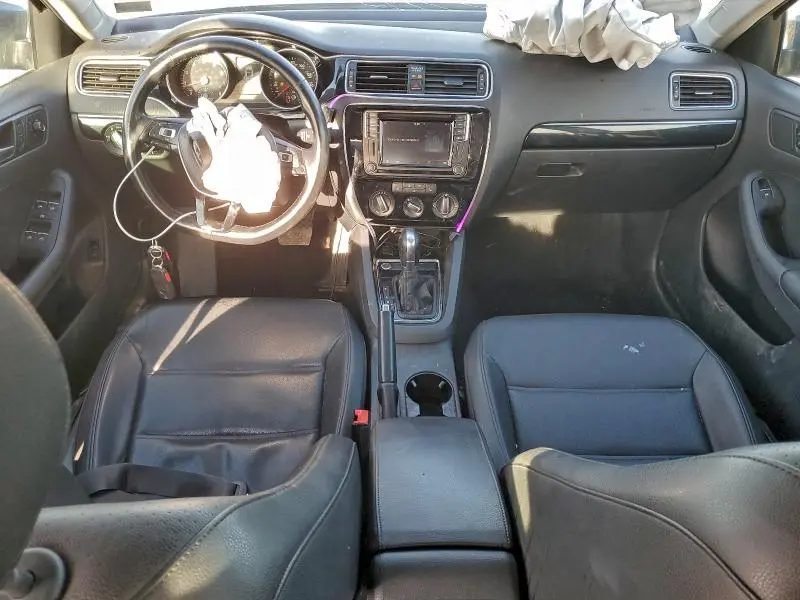 2016 VOLKSWAGEN JETTA SEL  