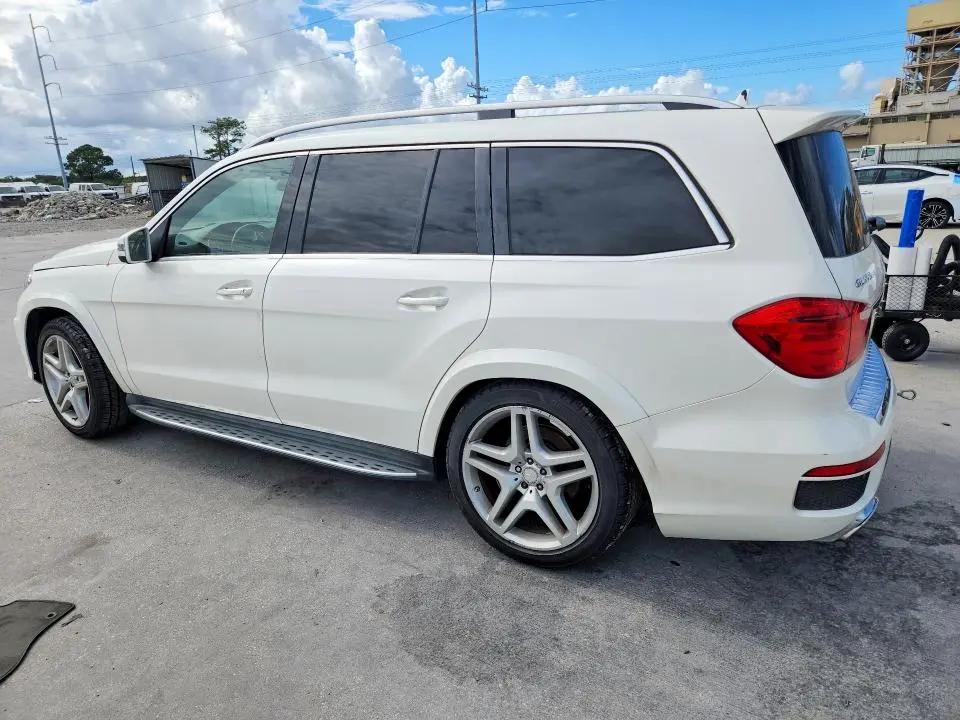 2014 MERCEDES-BENZ GL 550 4MATIC  