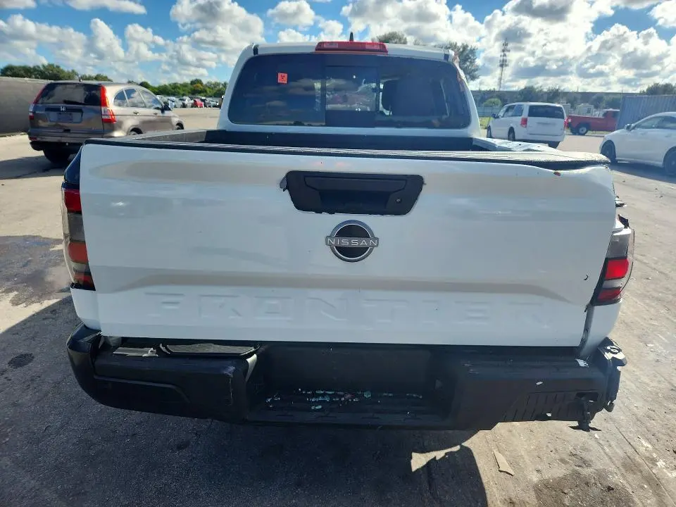 2025 NISSAN FRONTIER S  