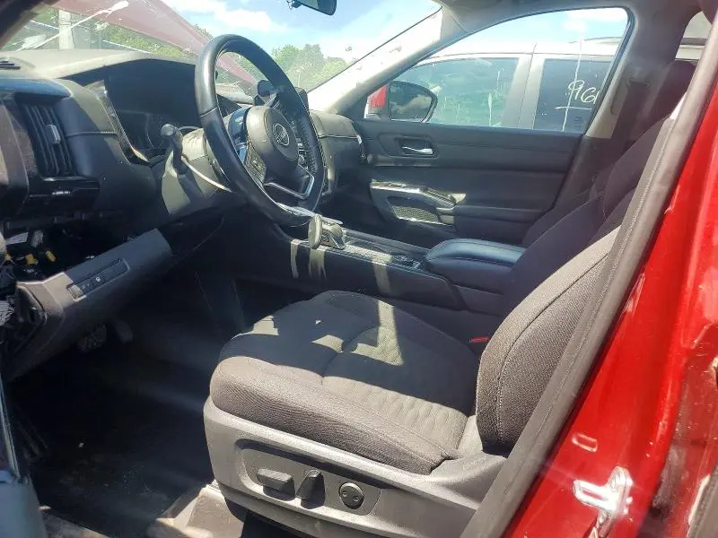 2022 NISSAN PATHFINDER SV  