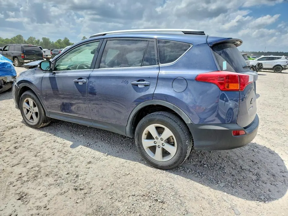 2014 TOYOTA RAV4 XLE  