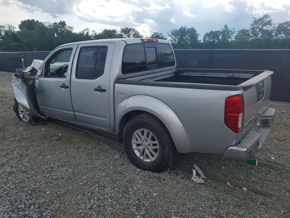 2016 NISSAN FRONTIER SV  