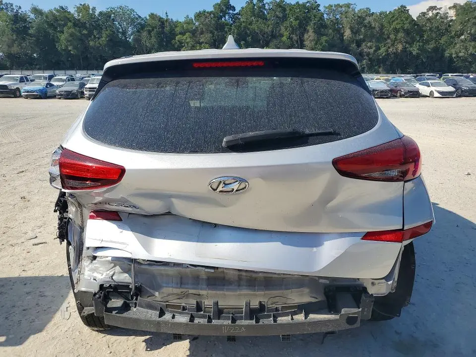 2019 HYUNDAI TUCSON SE  
