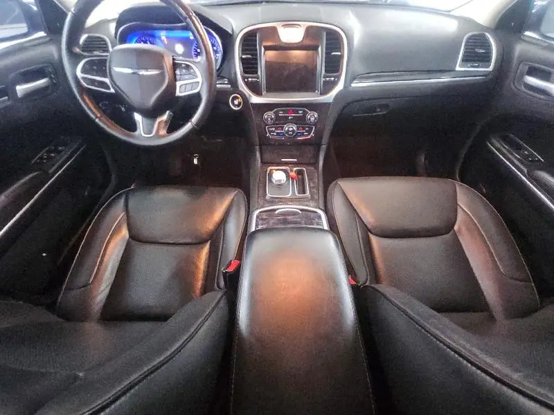 2018 CHRYSLER 300 LIMITED  