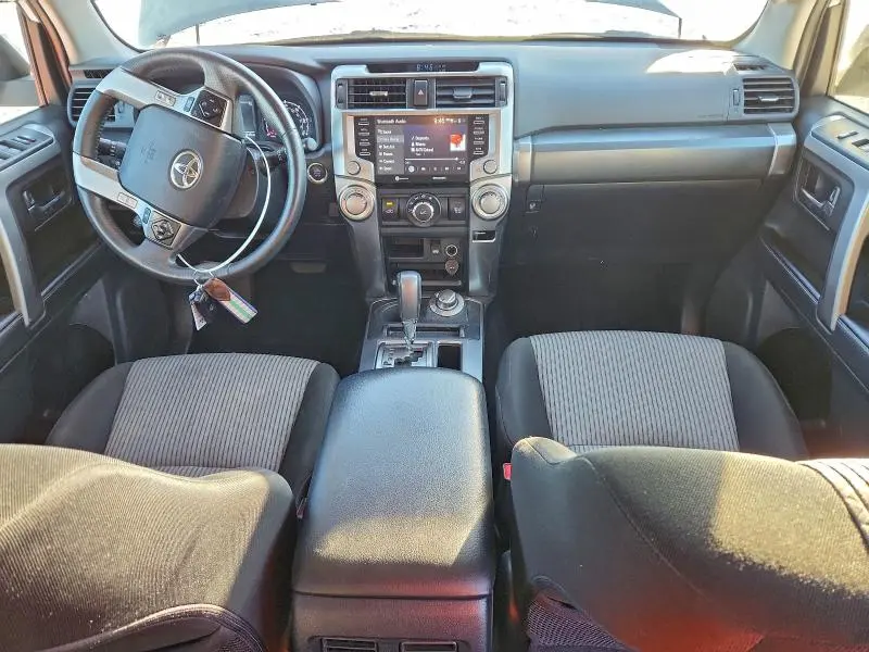 2022 TOYOTA 4RUNNER SR5/SR5 PREMIUM  