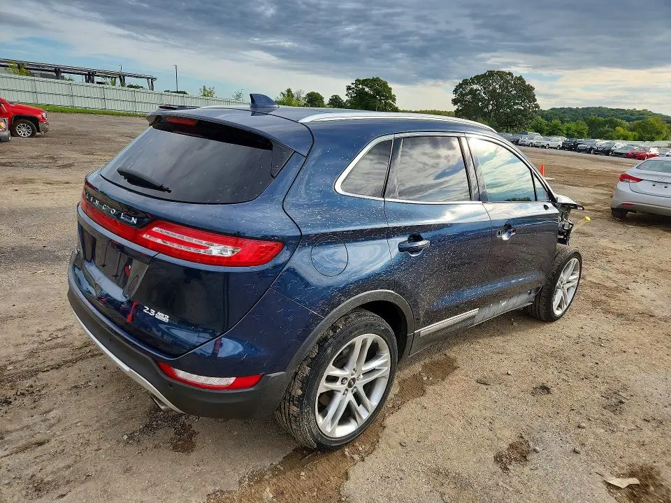 2015 LINCOLN MKC   
