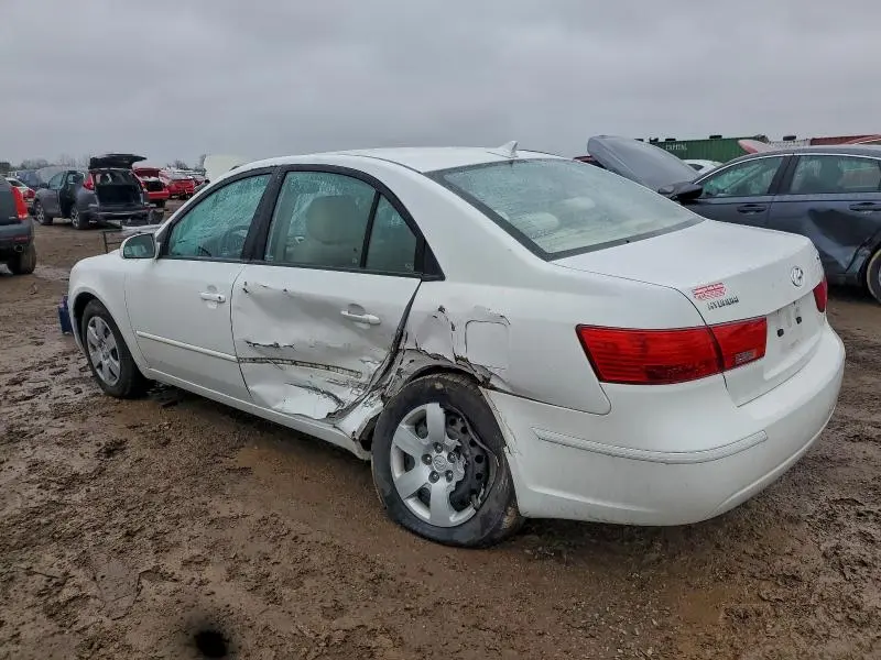 2010 HYUNDAI SONATA GLS  