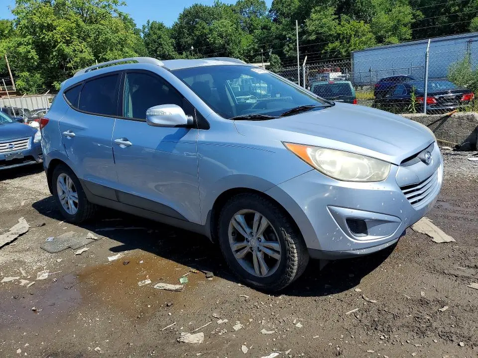 2012 HYUNDAI TUCSON GLS  