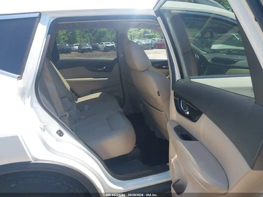 2018 NISSAN ROGUE SL