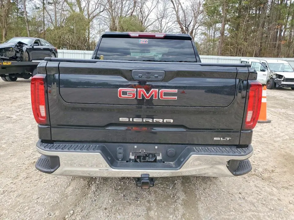 2024 GMC SIERRA K1500 SLT  