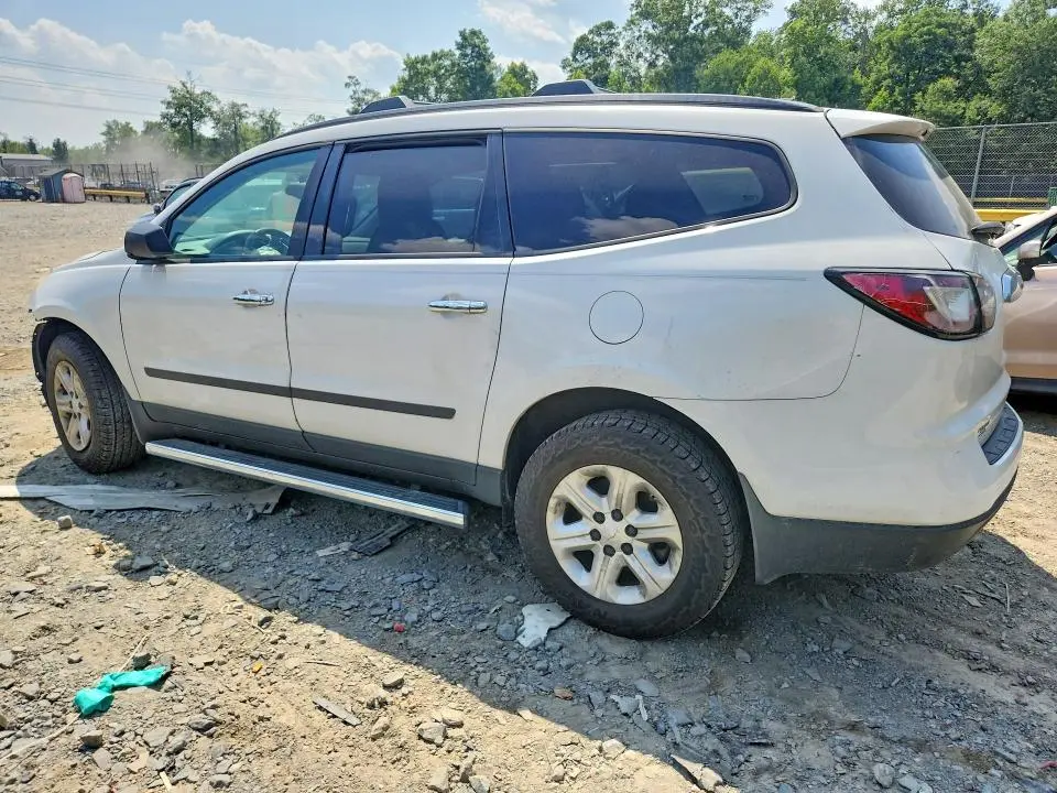 2016 CHEVROLET TRAVERSE LS  