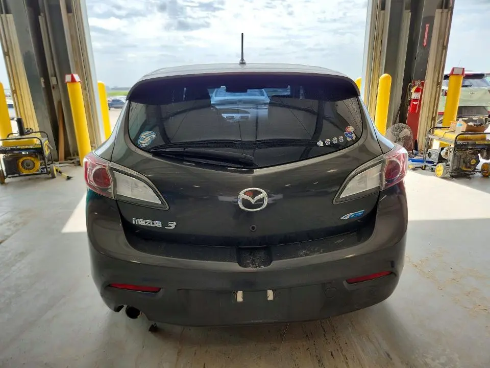 2012 MAZDA 3 I  