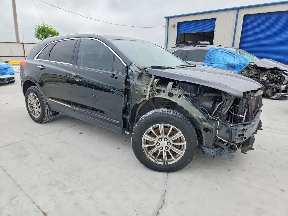 2018 CADILLAC XT5 LUXURY  