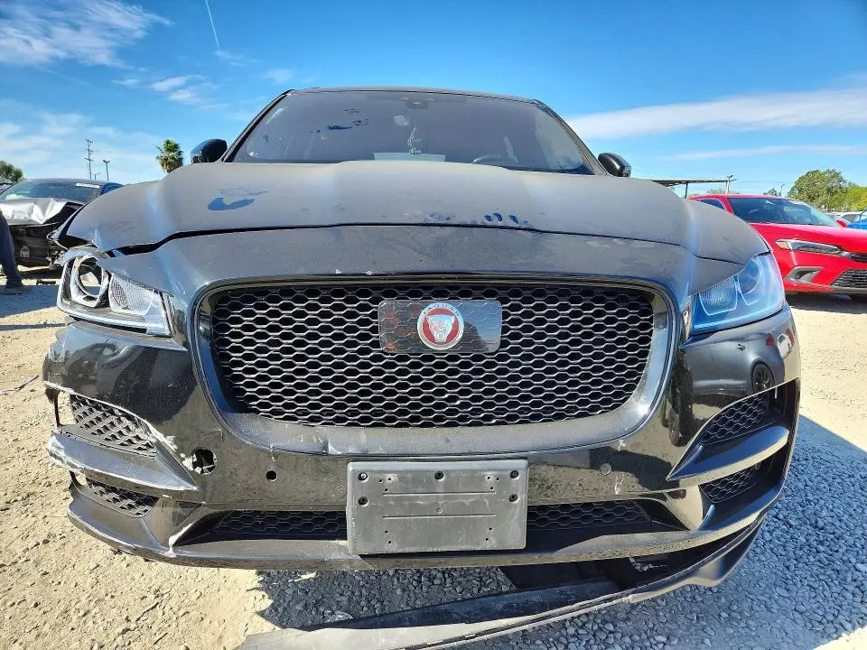 2019 JAGUAR F-PACE PREMIUM  