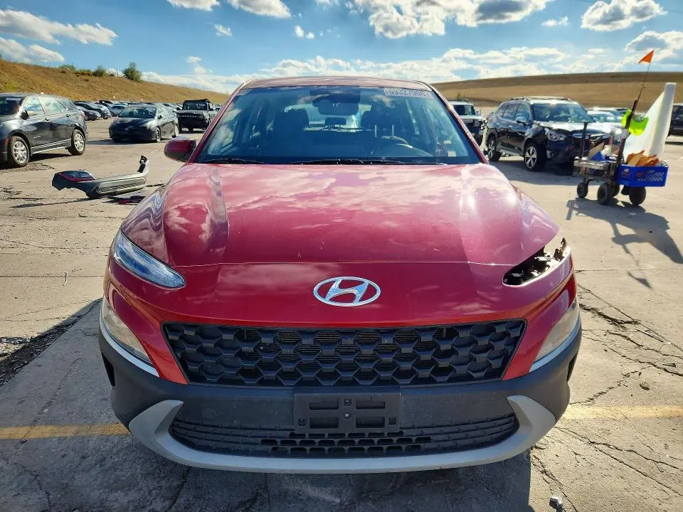 2022 HYUNDAI KONA SE  